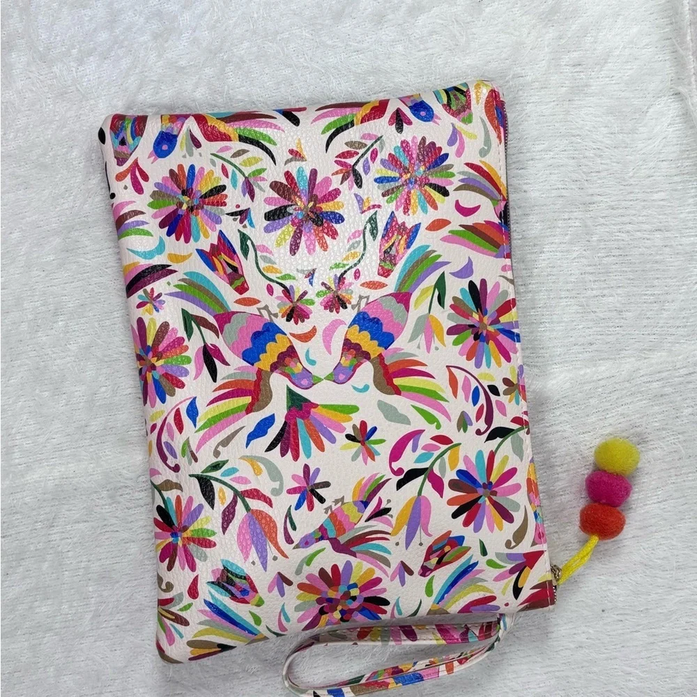 Vibrant Pink and Red Floral Cosmetic Bag with Playful Pom-Pom 🪷